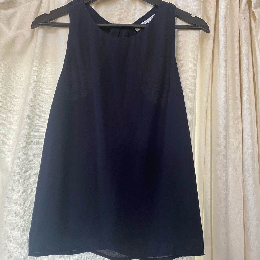 Twist Back tank top